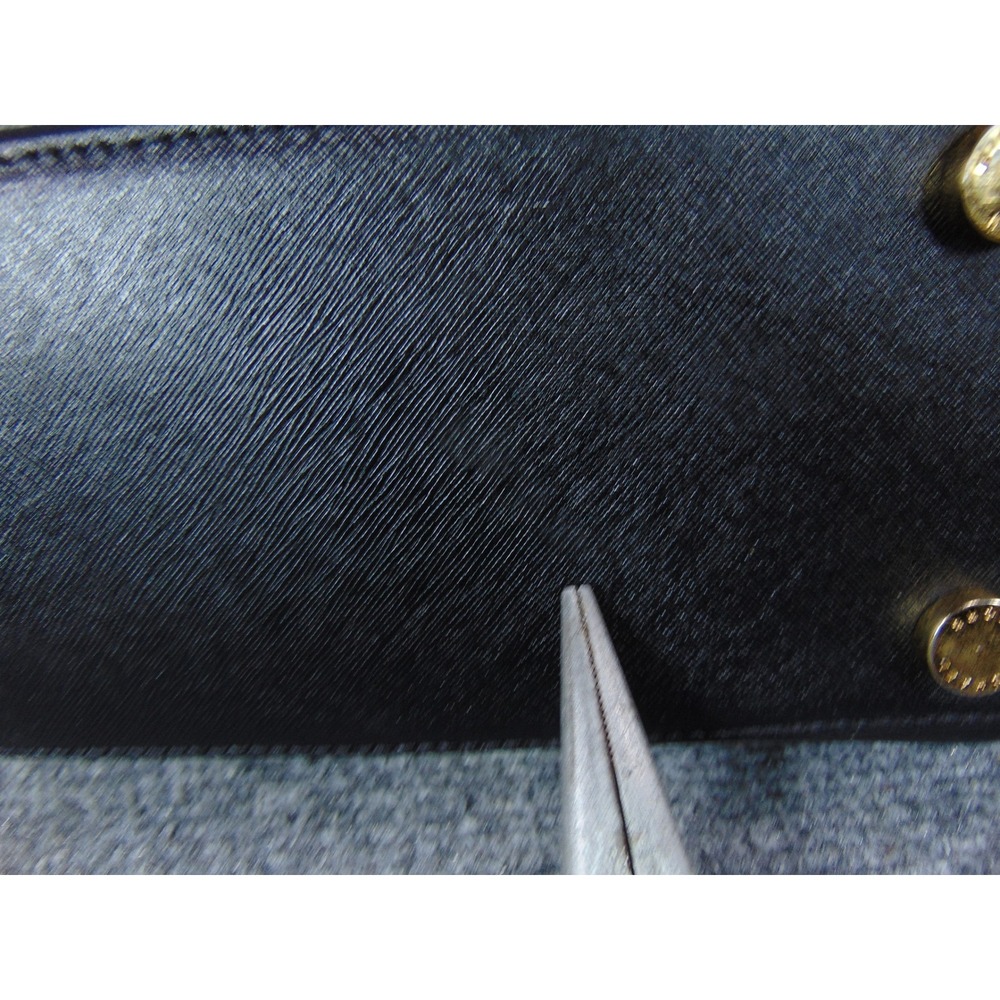 Michael Kors Selma Satchel Black Saffiano Leather Handbag AV-1309 Flaws - Picture 4 of 16